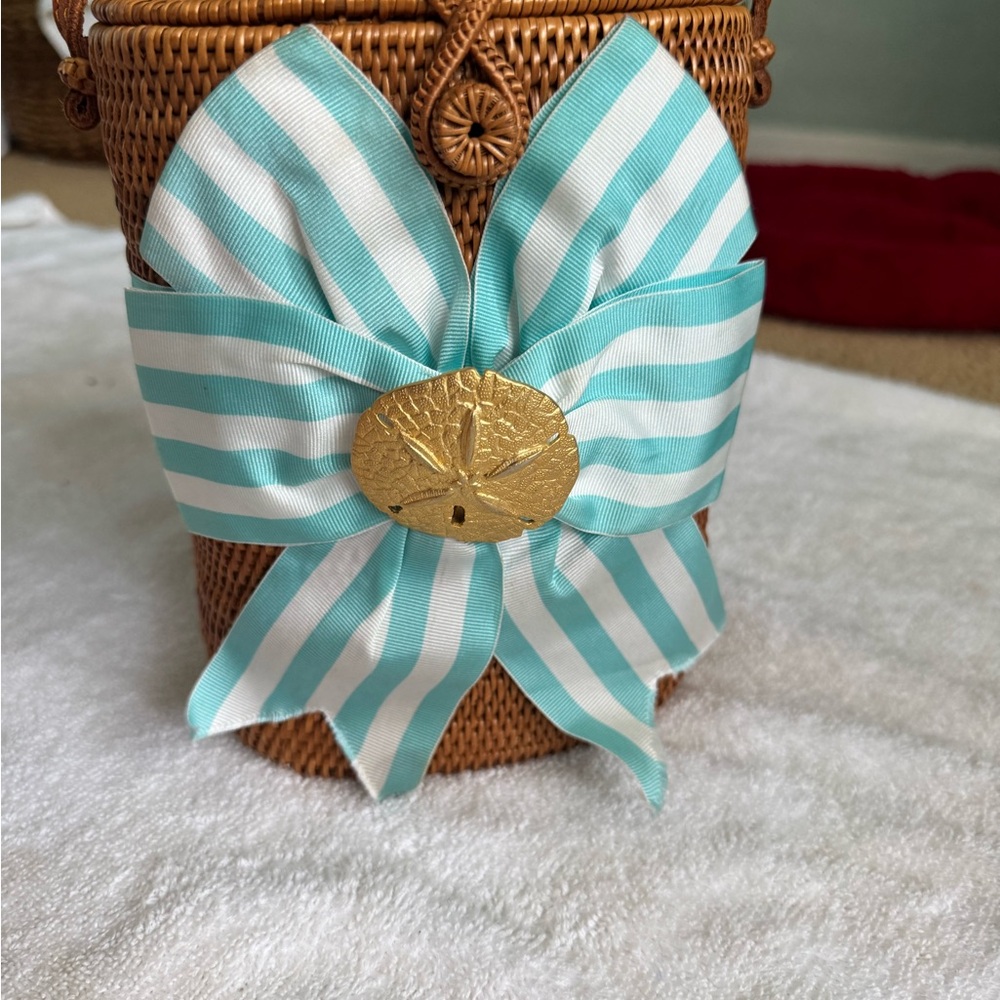 Striped Bow Woven Shoulder Bag